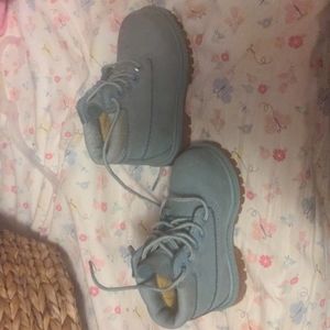Toddler suede boots